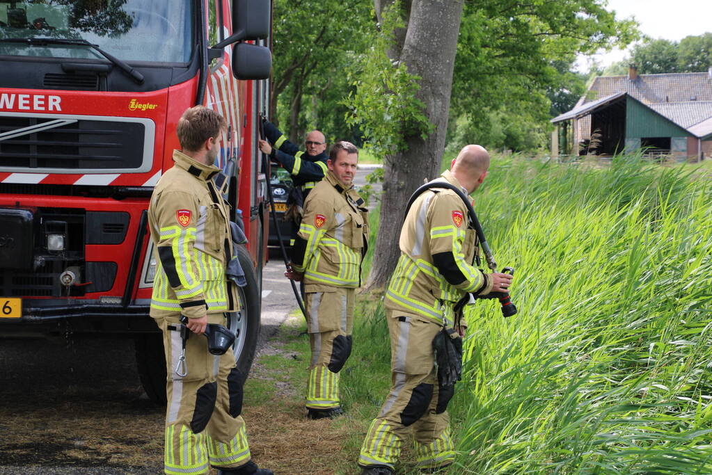 Brand in berm snel geblust