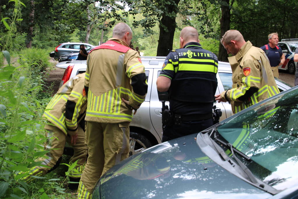 Opnieuw brandstichting in geparkeerde auto