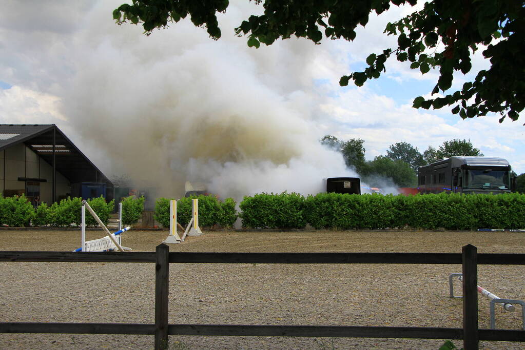 Ontploffingen bij brand in trailers