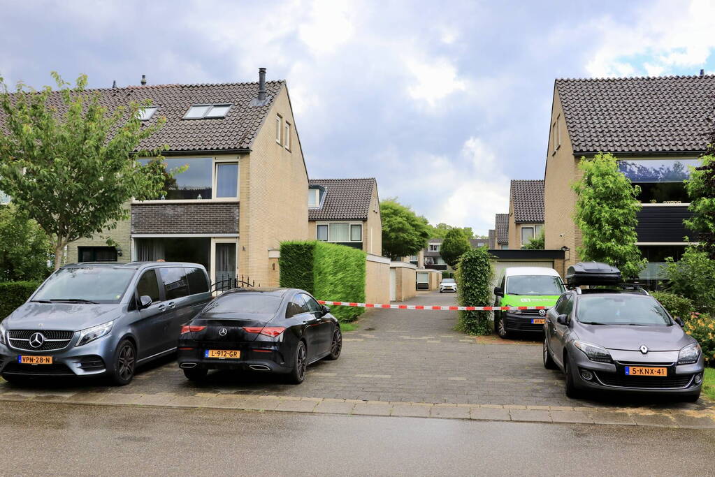 Straat afgezet na melding schietpartij