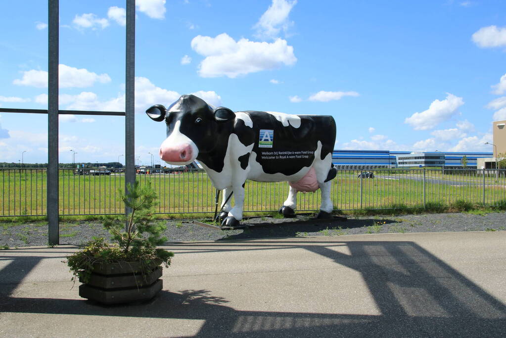 Boeren blokkade Lidl distributie centrum
