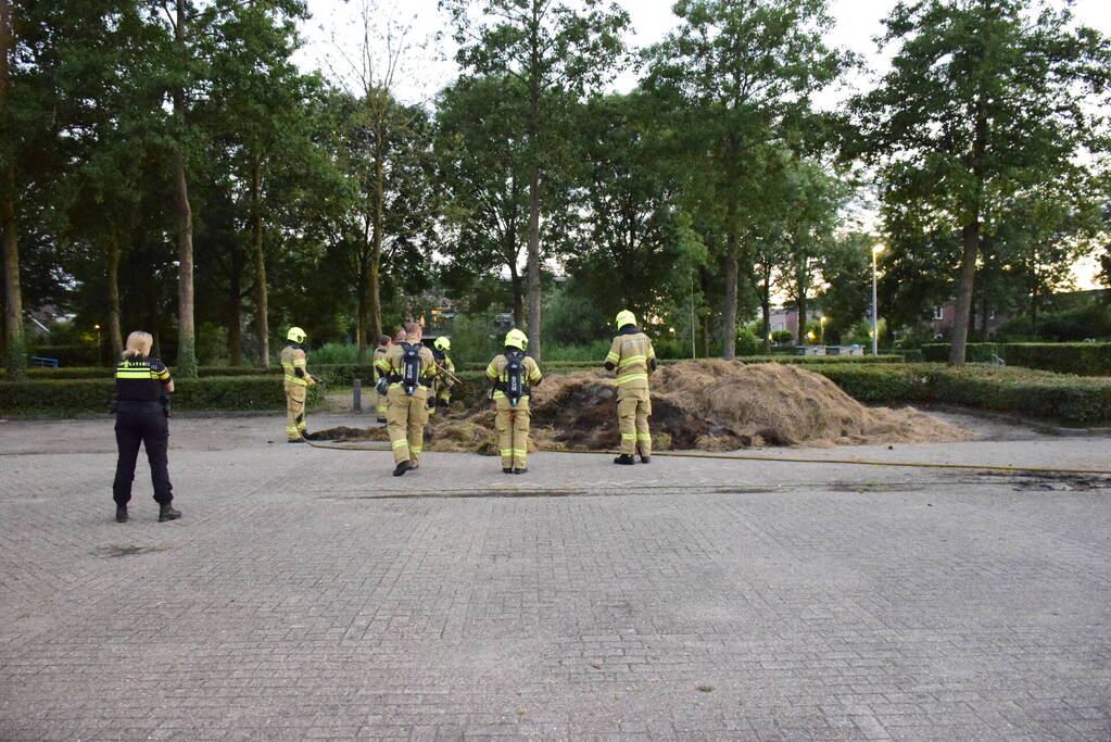 Broei veroorzaakt brand in gemaaid gras