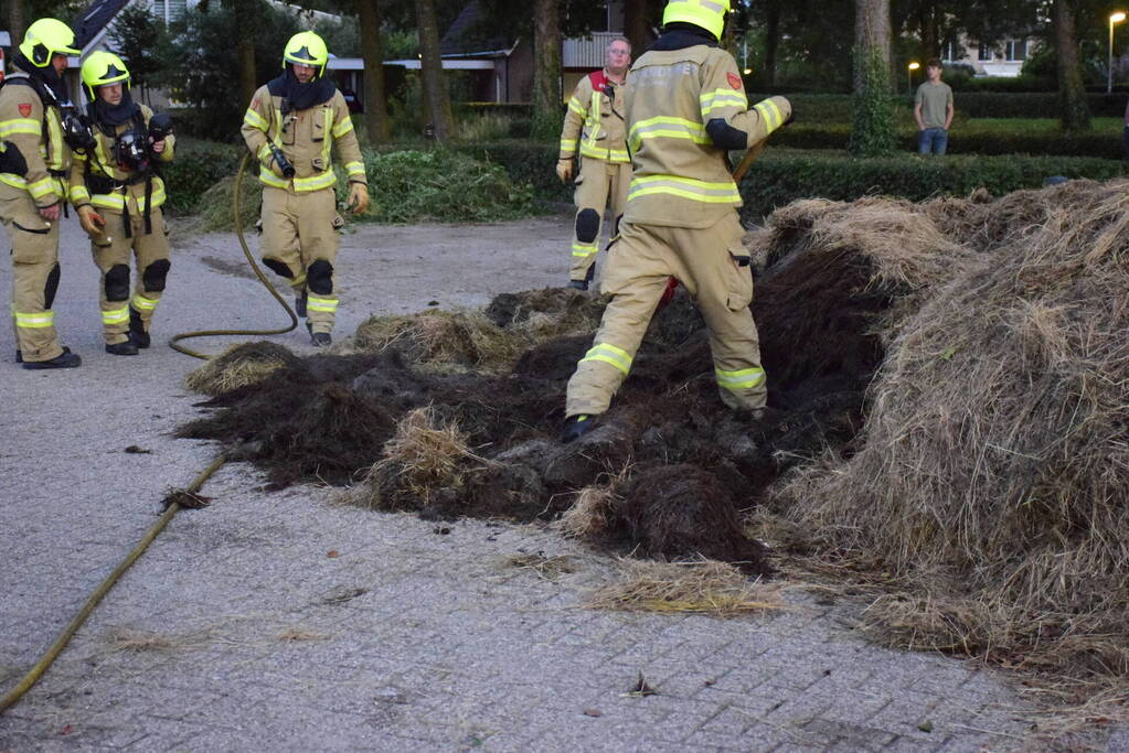 Broei veroorzaakt brand in gemaaid gras