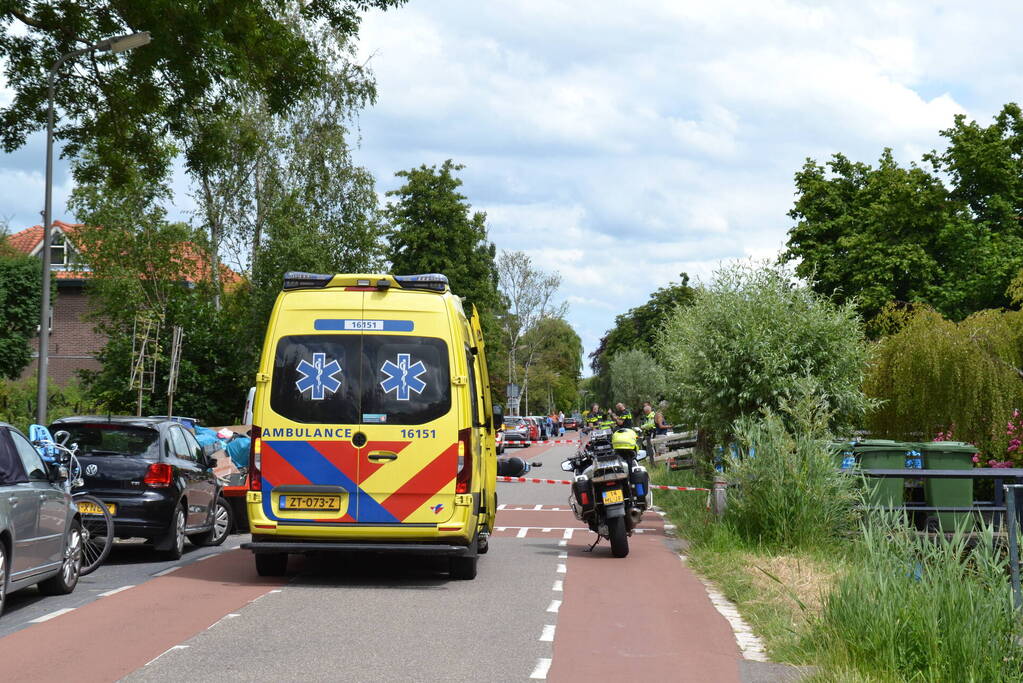 Scooterrijder en fietser gewond bij ongeval