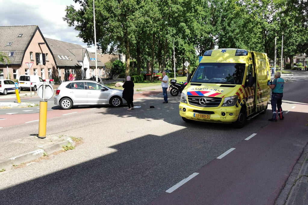 Automobilist ziet fietser over het hoofd