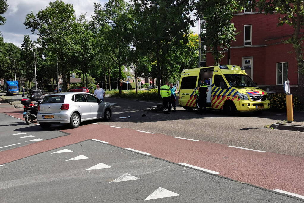 Automobilist ziet fietser over het hoofd