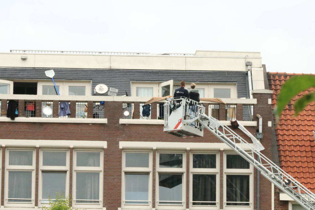 Vrouw met verward gedrag zet Rapenburg op stelten