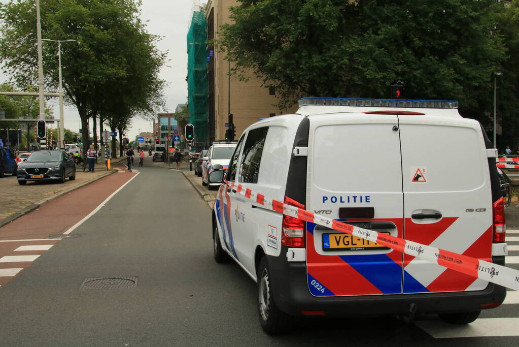 Vrouw met verward gedrag zet Rapenburg op stelten