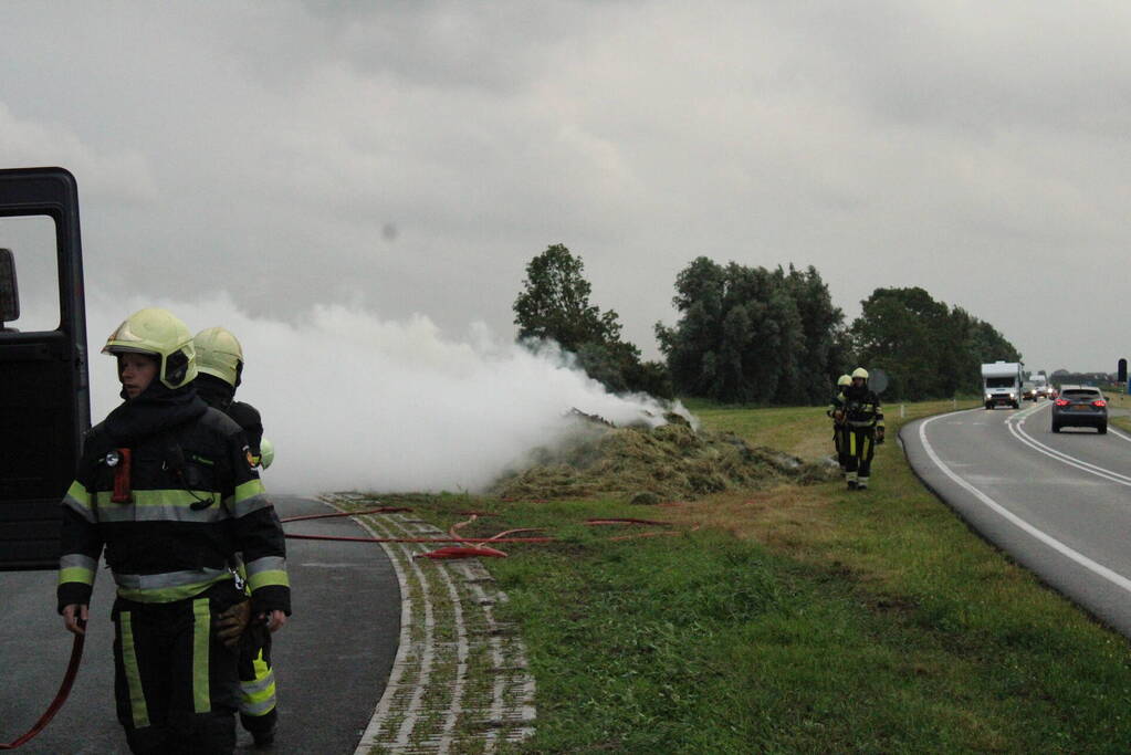 Rookontwikkeling vanwege brand in hooibalen