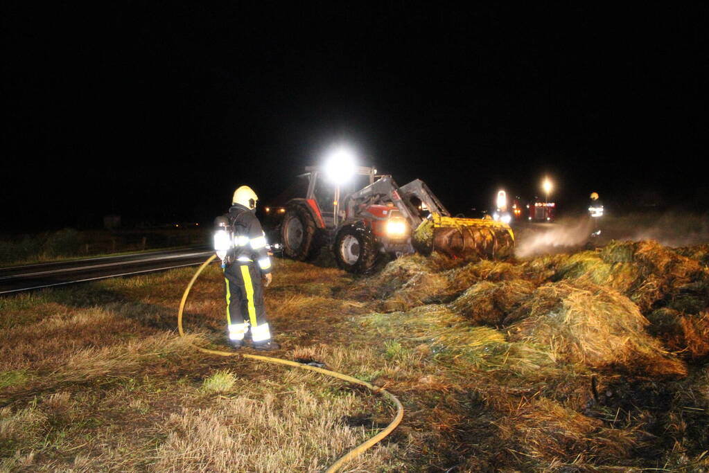 Rookontwikkeling vanwege brand in hooibalen