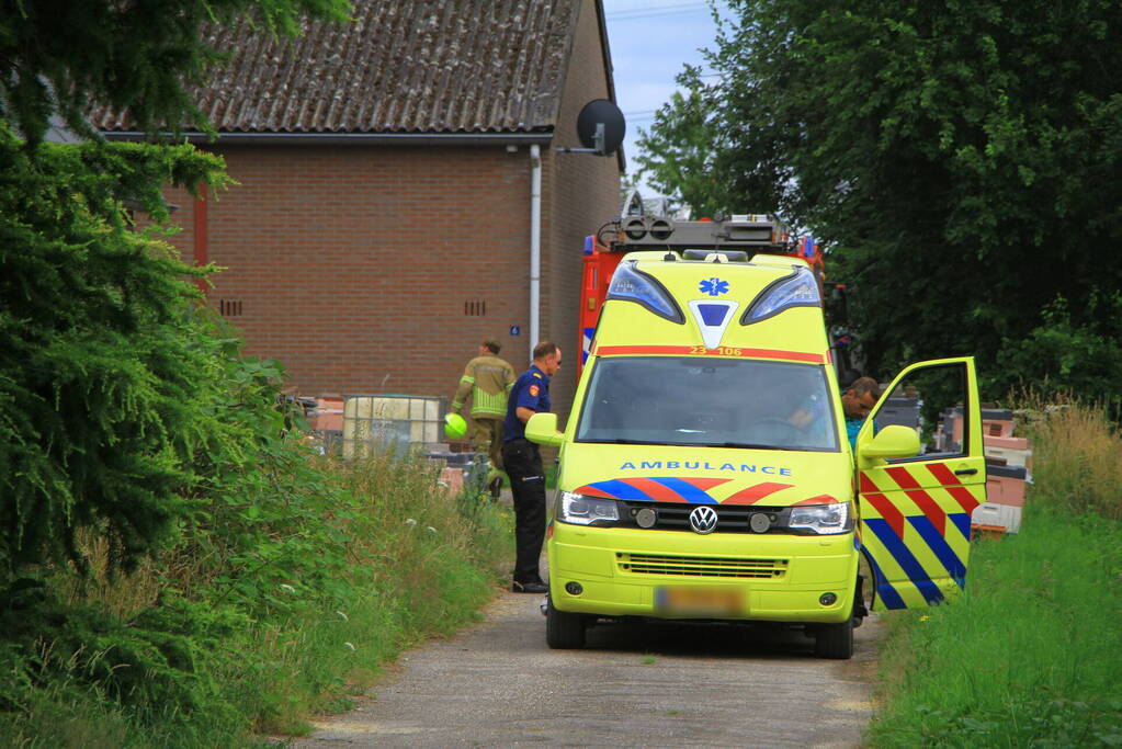 Overleden persoon aangetroffen bij bedrijf