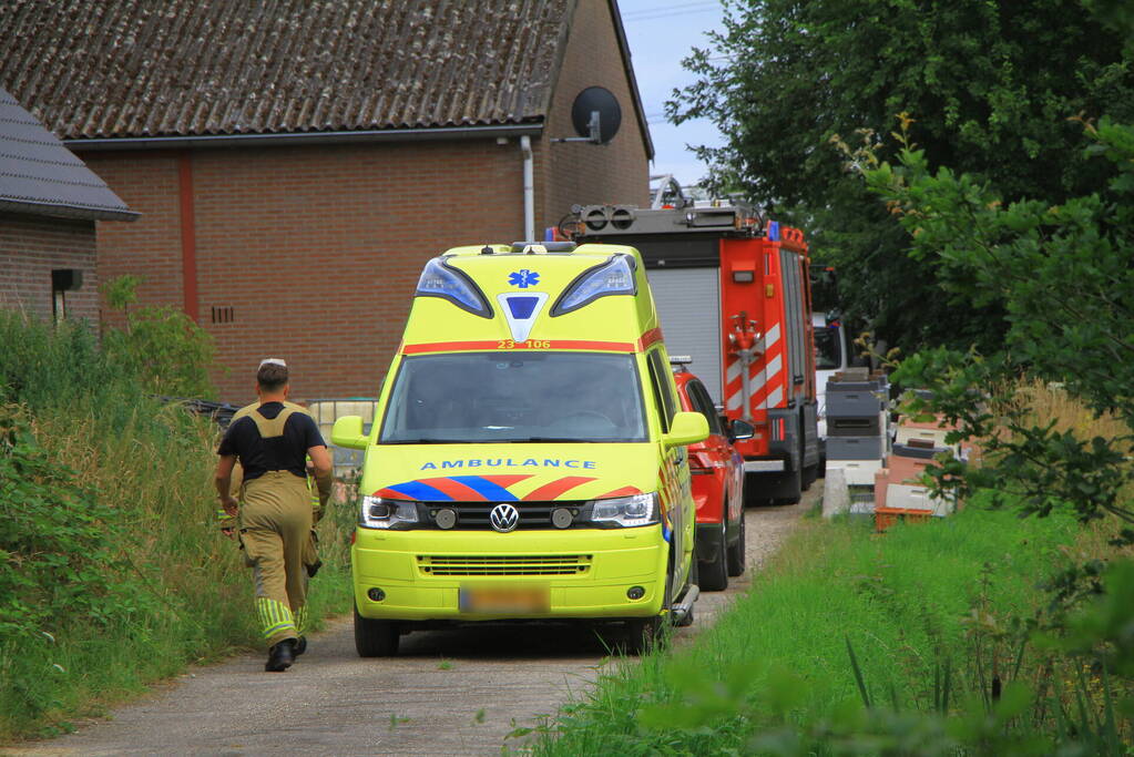 Overleden persoon aangetroffen bij bedrijf