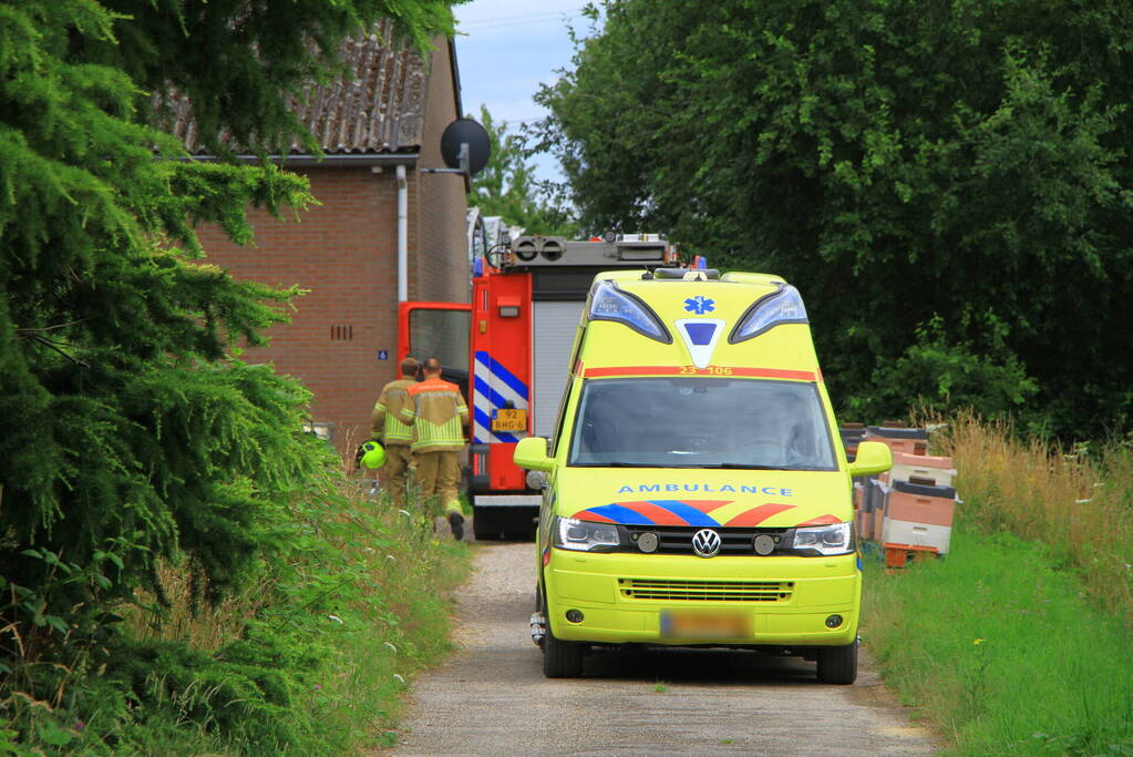 Overleden persoon aangetroffen bij bedrijf