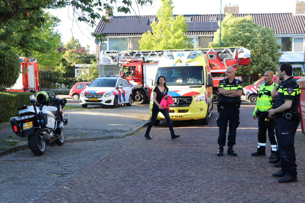 Persoon gewond bij woningbrand