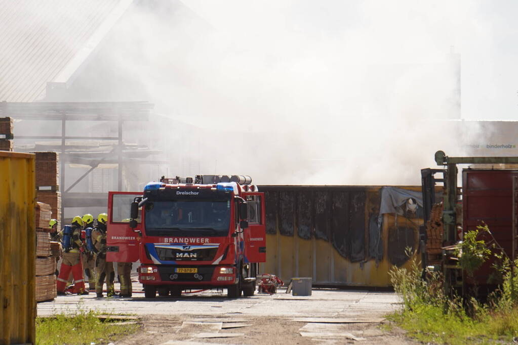 Grote brand in houtzagerij