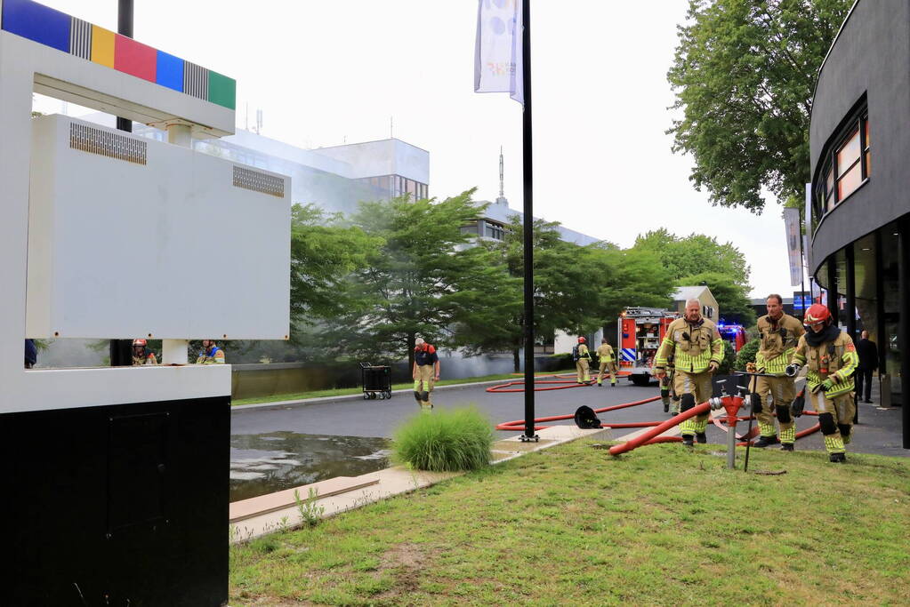 Felle brand in elektrakast op mediapark