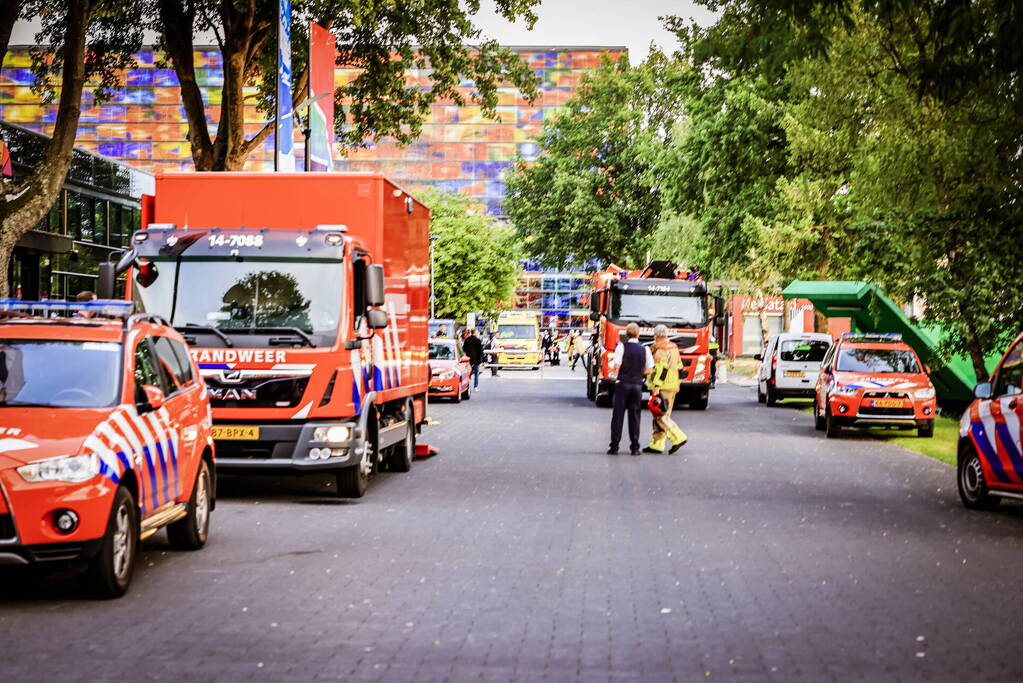 Felle brand in elektrakast op mediapark