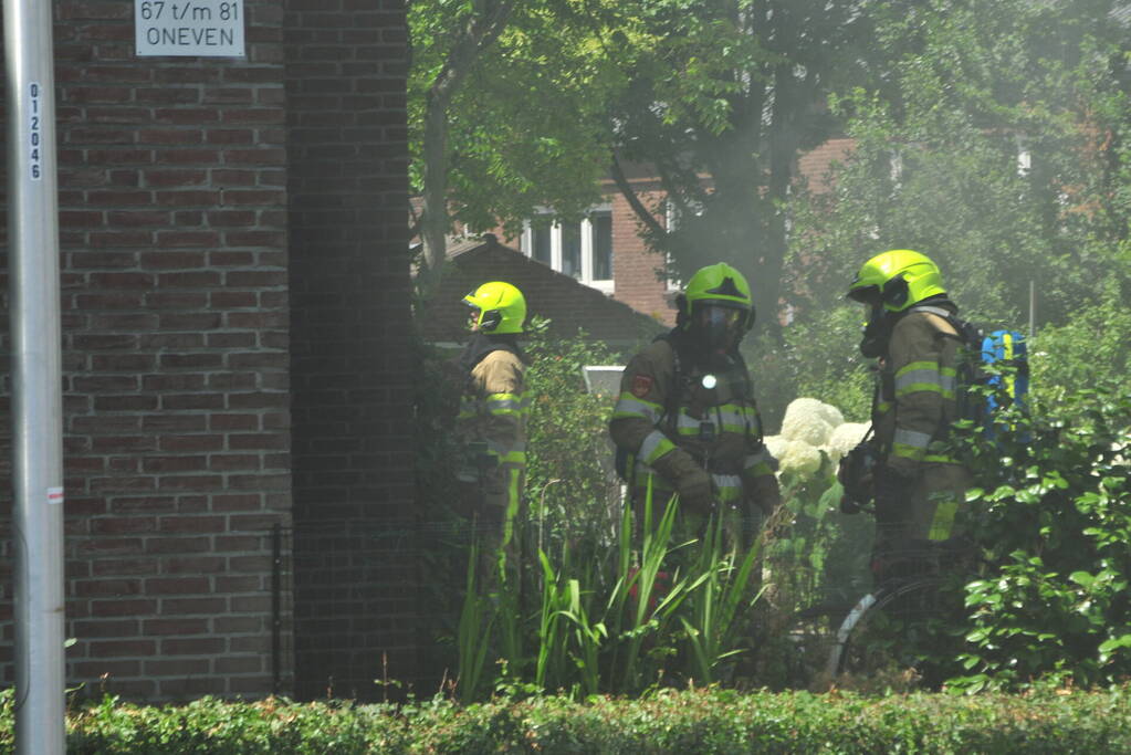 Rook bij brand in woning