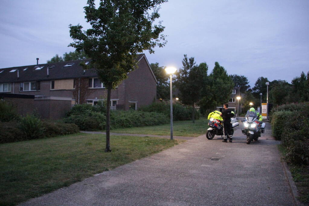 Grote politieactie bij woning waar explosief afging
