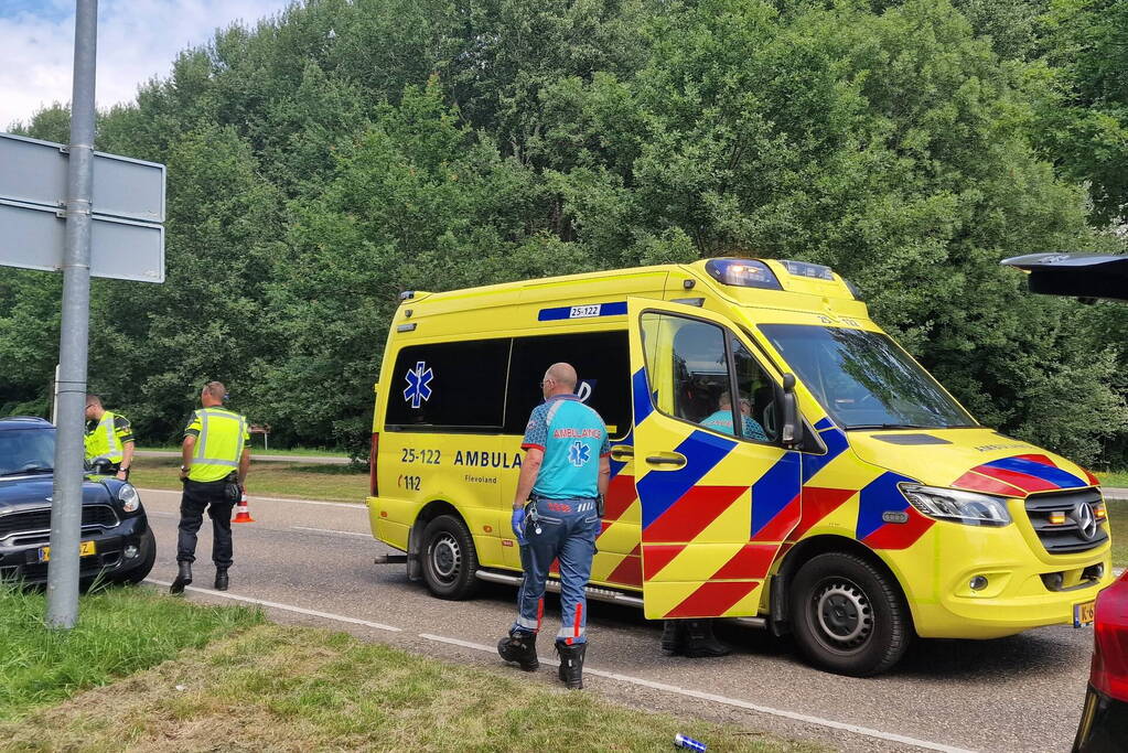 Aanrijding tussen twee auto's