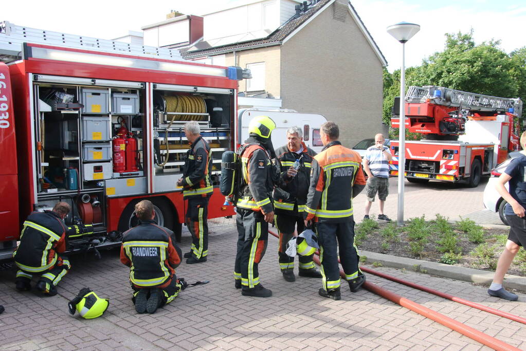 Uitslaande brand in garagebox