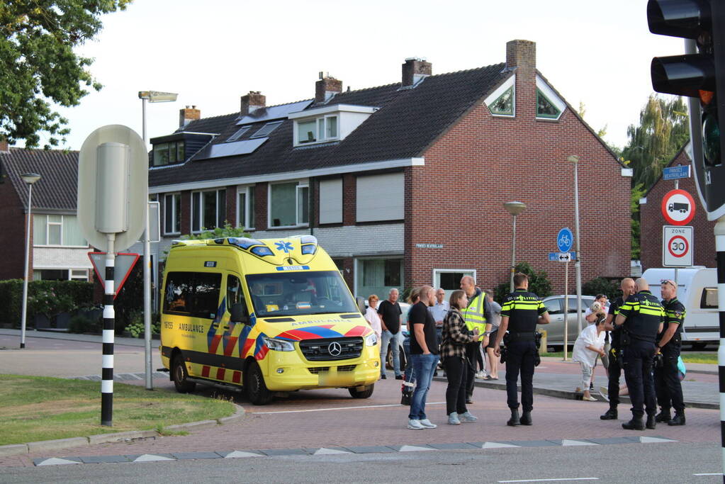 Schade na ongeval op kruising