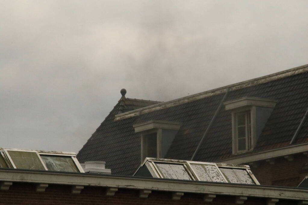 Veel rook bij brand in leegstaand pand