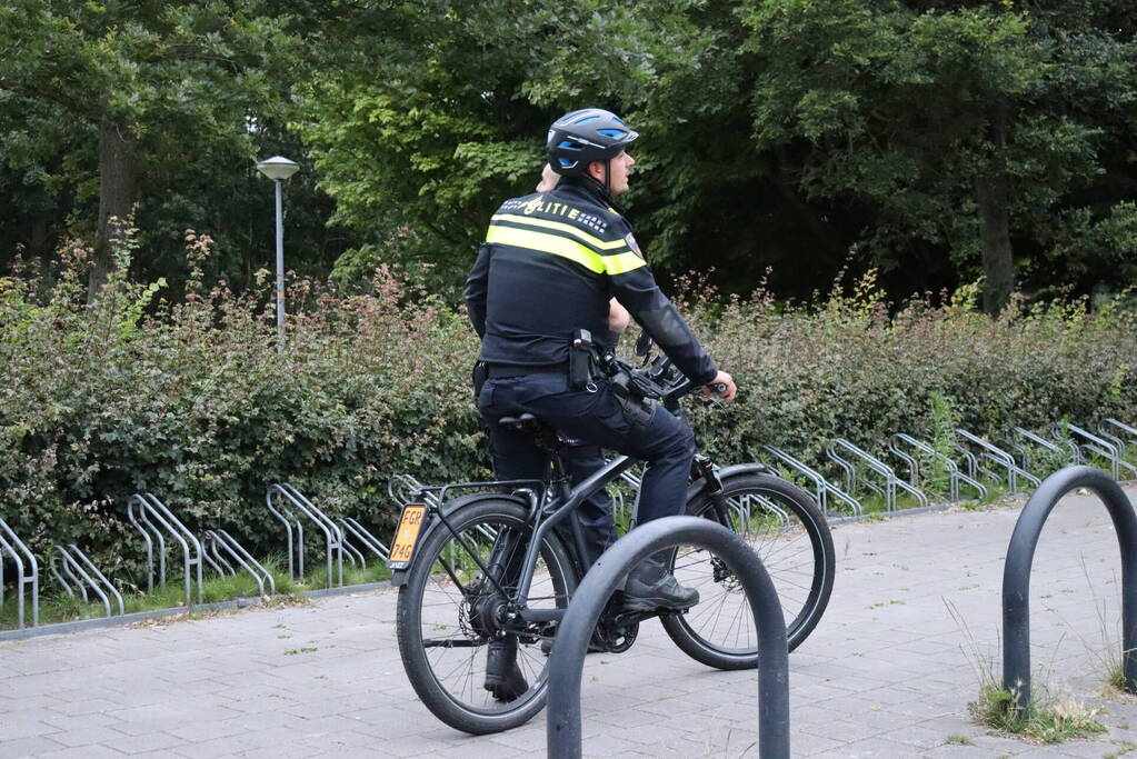 Grote zoekactie naar verdachte personen
