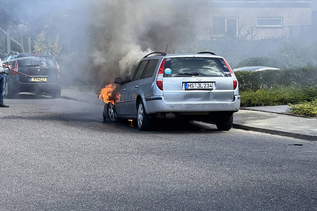 Auto verwoest vanwege brand