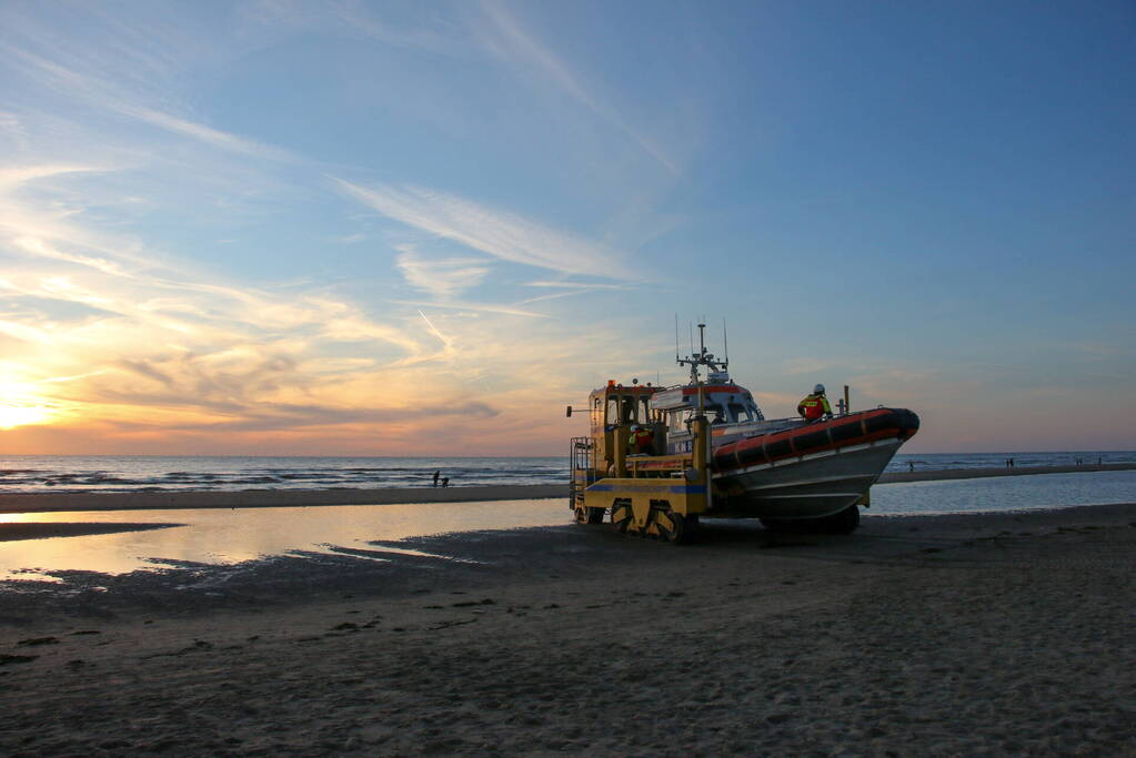 KNRM assisteert bij jacht in problemen