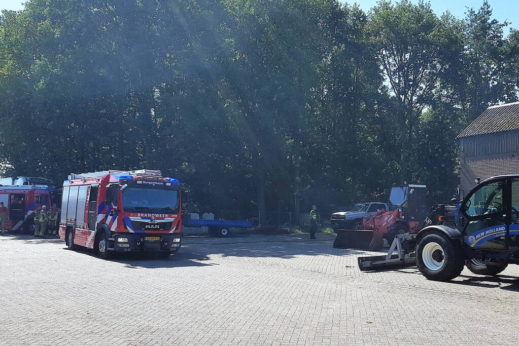 Brand in stapel snoeiafval
