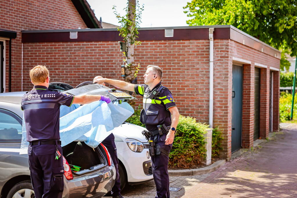 Wild west taferelen bij schietpartij in vissersdorp