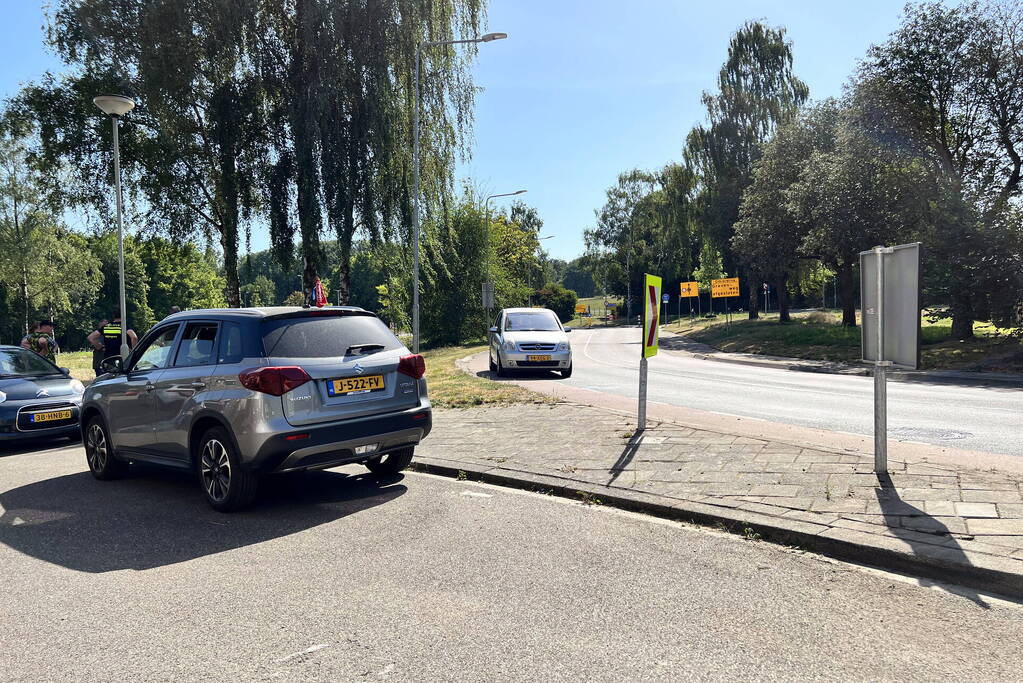 Overhitte auto gecontroleerd door brandweer