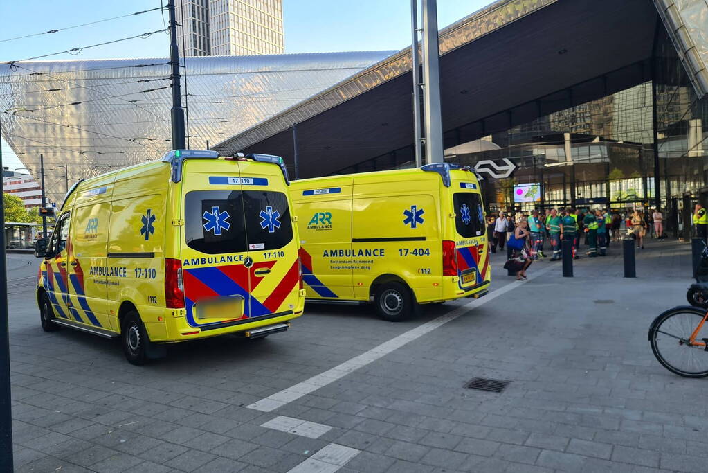 Trein verkeer stil gelegd door grote stroomstoring