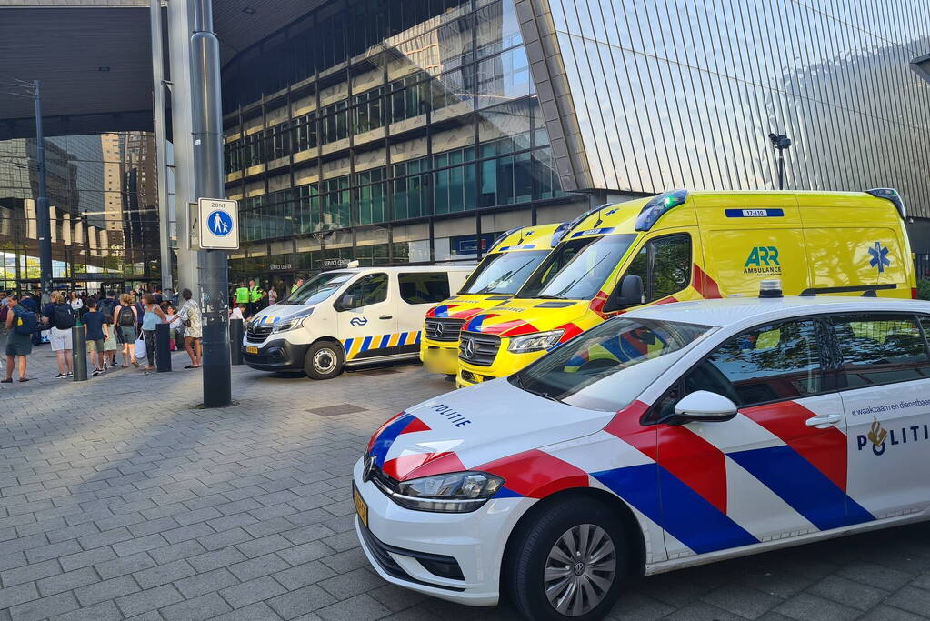 Trein verkeer stil gelegd door grote stroomstoring