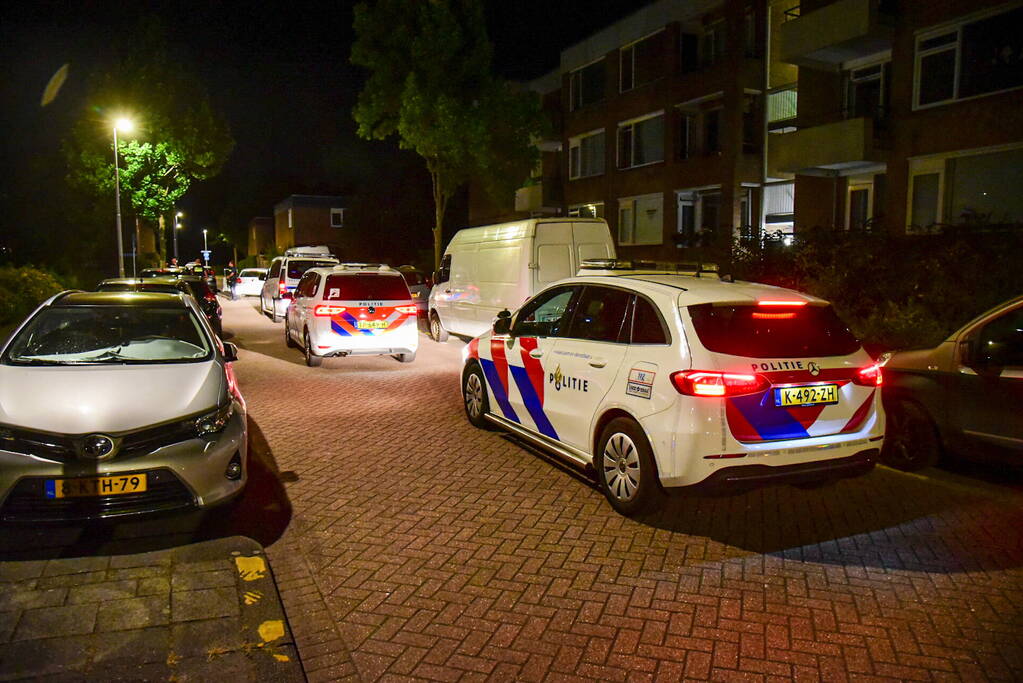 Agent lost waarschuwingsschot bij arrestatie