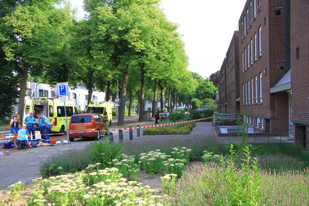 Persoon gewond bij aanrijding door bakwagen