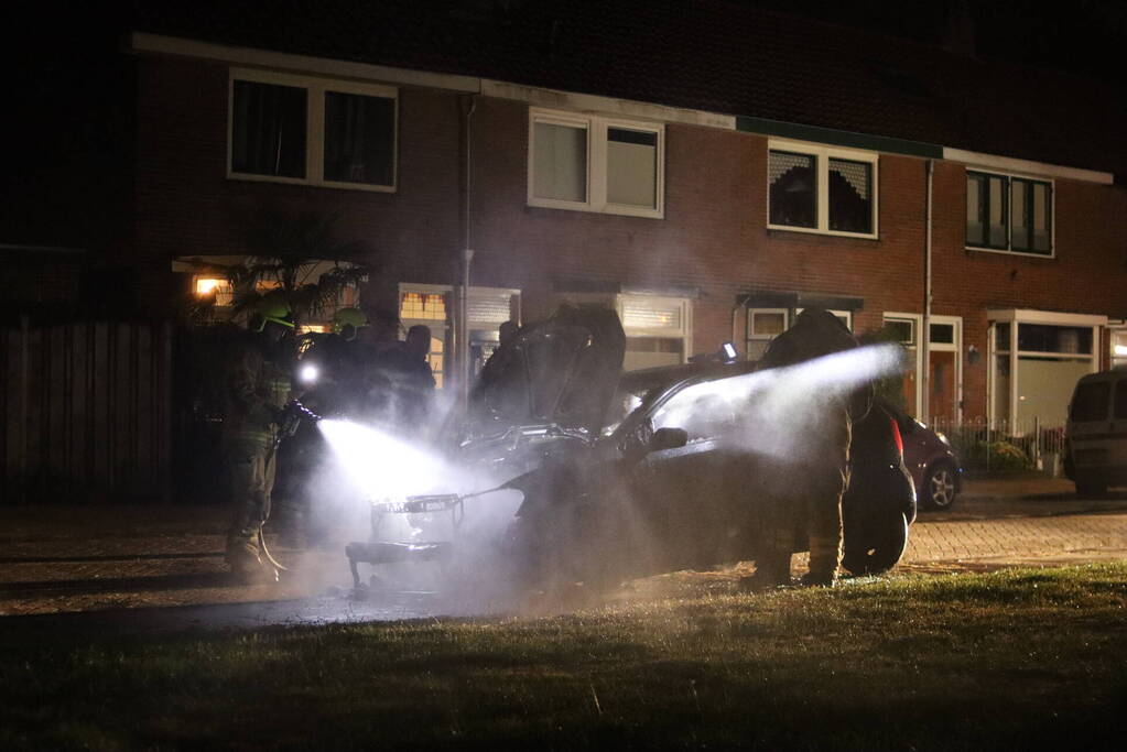Auto verwoest vanwege brand