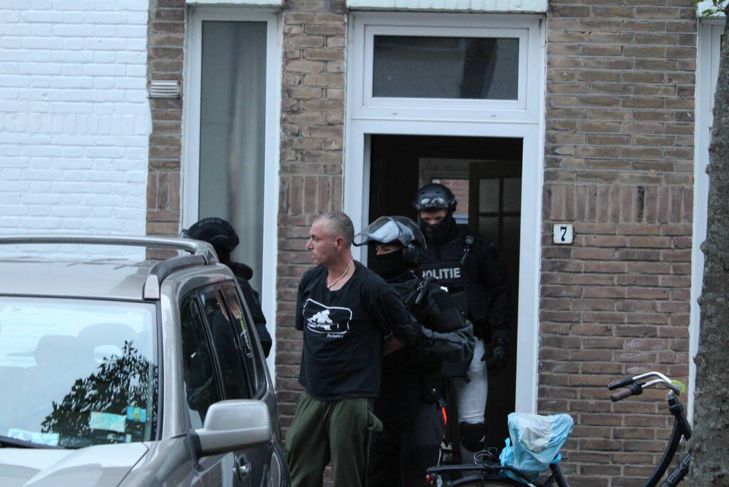 Aanhouding na steekpartij