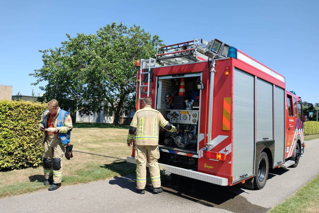 Brand in plantenbak snel gedoofd