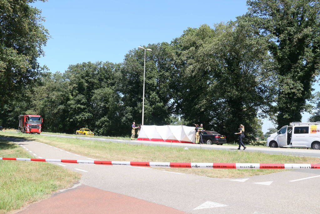 Persoon overleden bij verkeersongeval