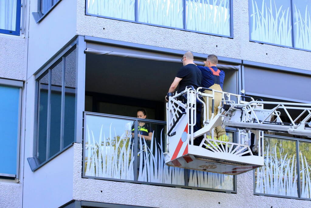 Brandweer ingezet voor binnentreden van woning