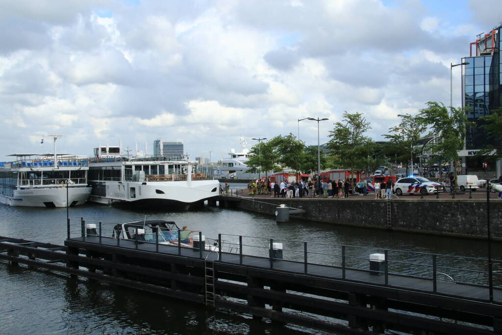 Cruiseschip ontruimd vanwege brand