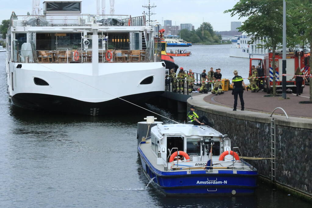 Cruiseschip ontruimd vanwege brand