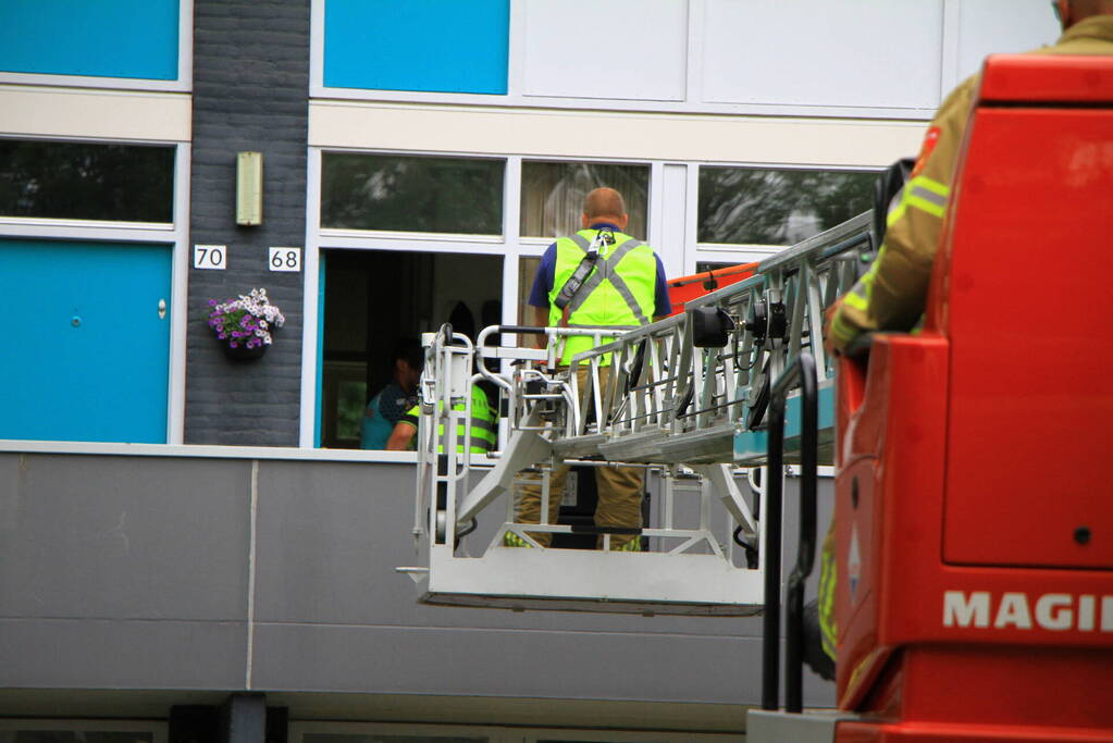 Persoon gewond na val in woning