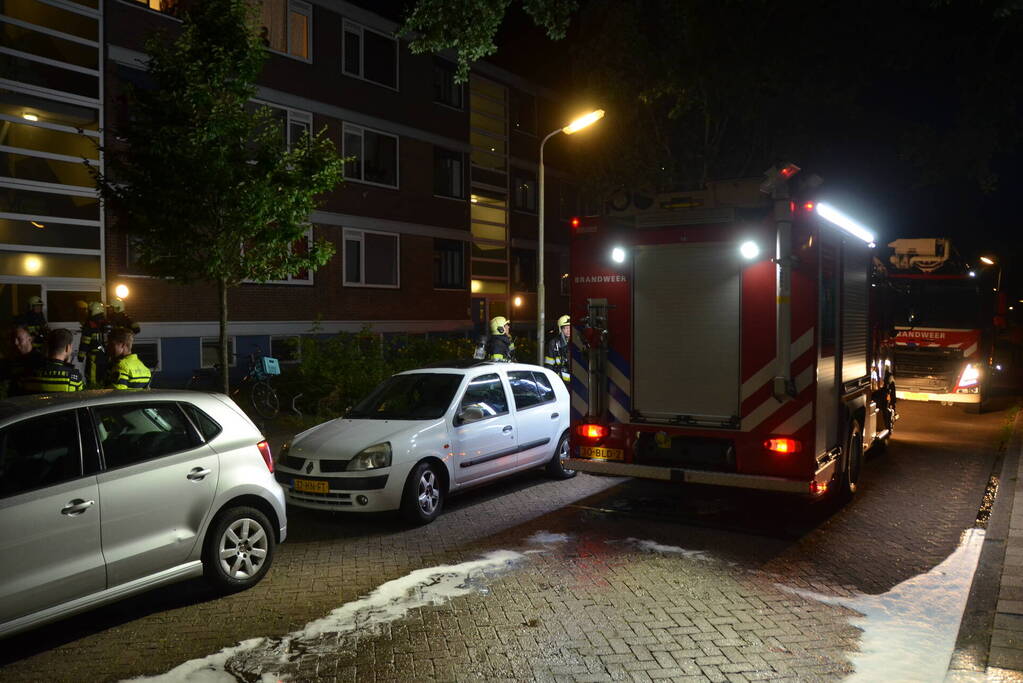 Veel rook bij brand in kelder