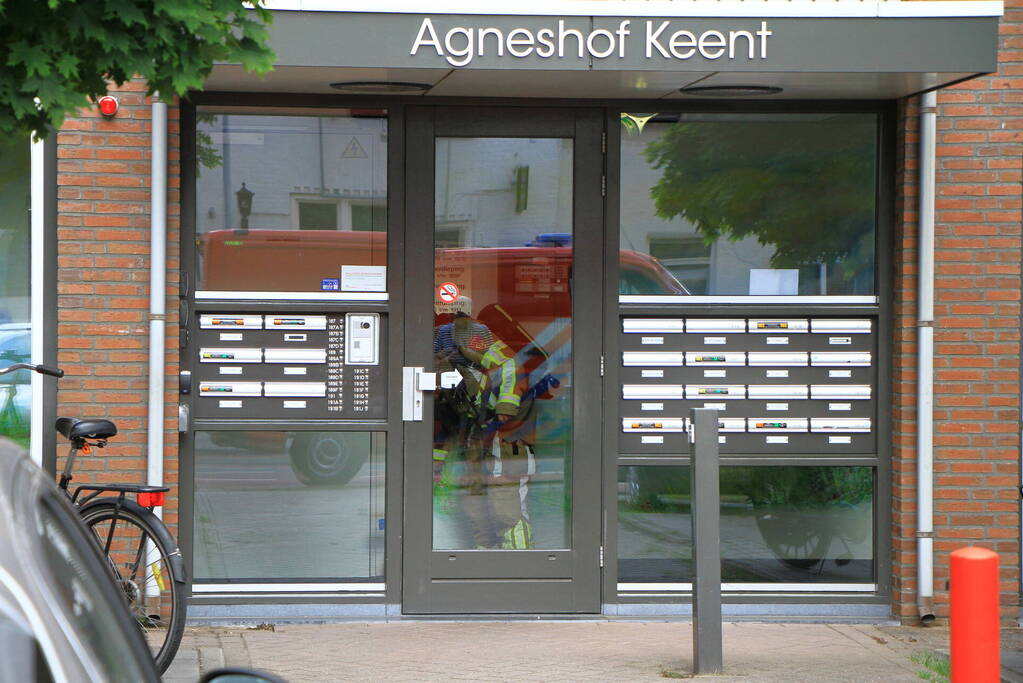 Stankoverlast in flatgebouw door gemorste benzine