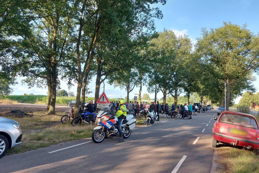 Protestactie tegen plat gooien crossbaan