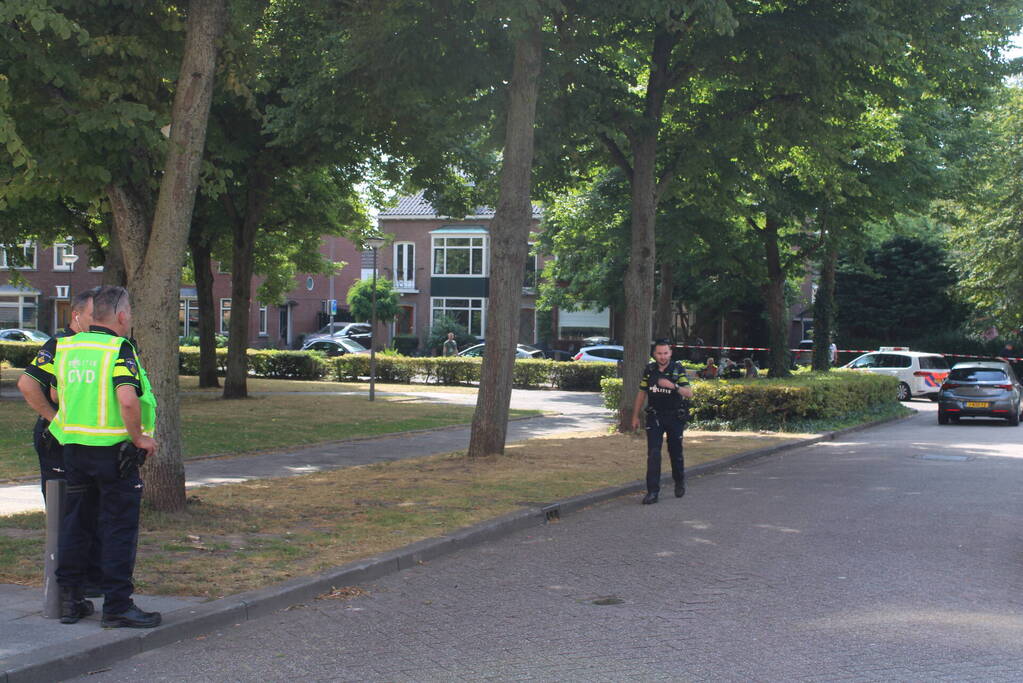 Straat afgezet na melding van schietpartij