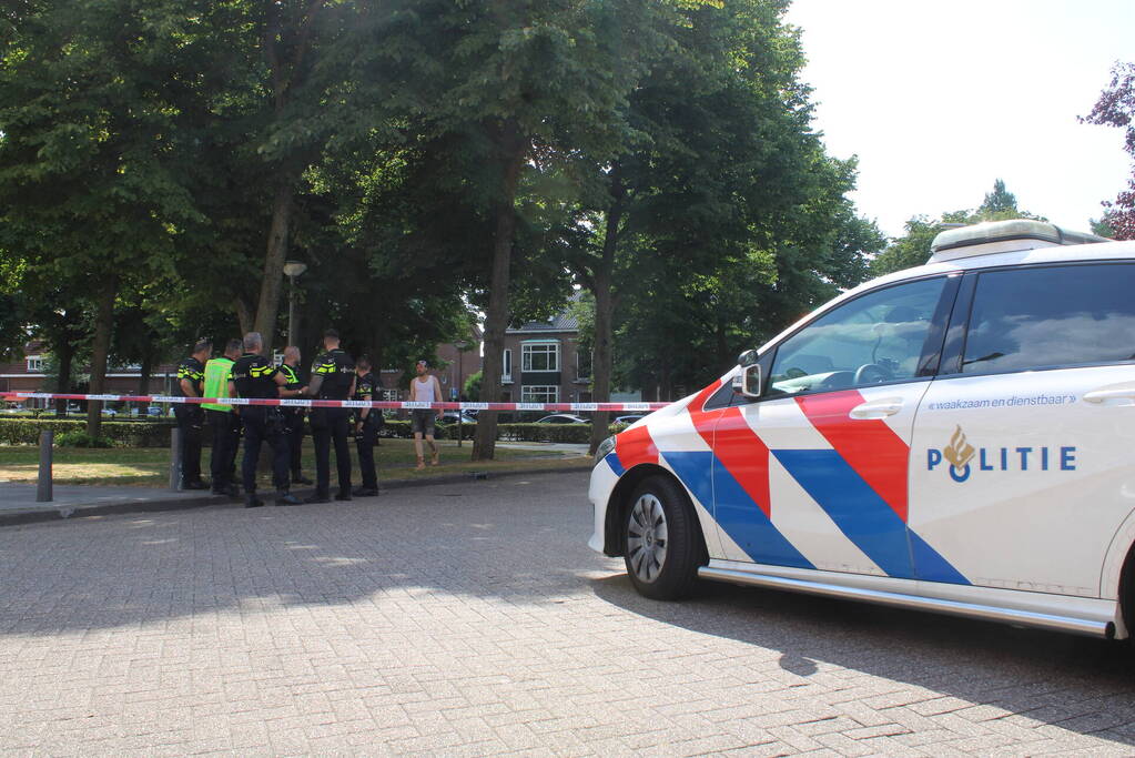 Straat afgezet na melding van schietpartij